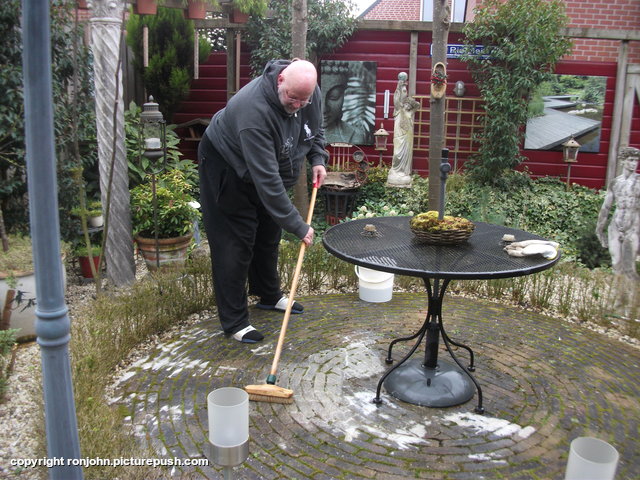 Cleaning Rietplein 18-03-20 1 In de tuin 2020