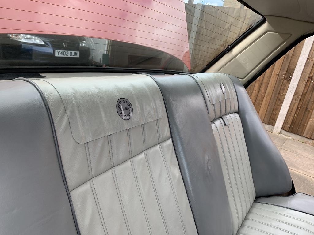 kGdlqtPA o INTERIOR
