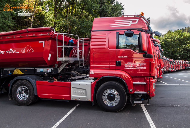 Steiner Transporte Siegen powered by www Steiner Transporte Siegen powered by www.truck-pics.eu