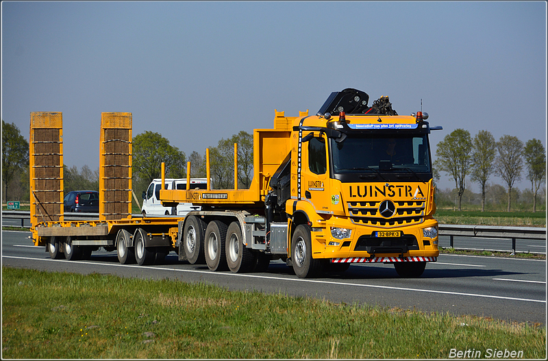 DSC 2310-border - 21-04-2020