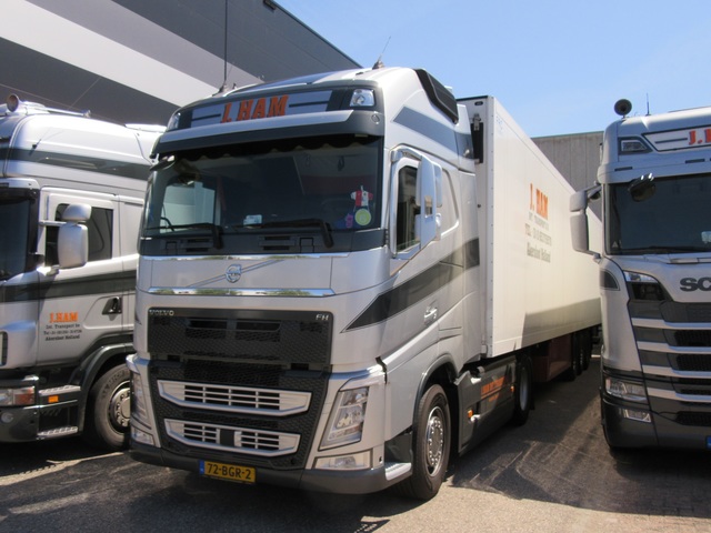 72-BGR-2 Volvo FH Serie 4