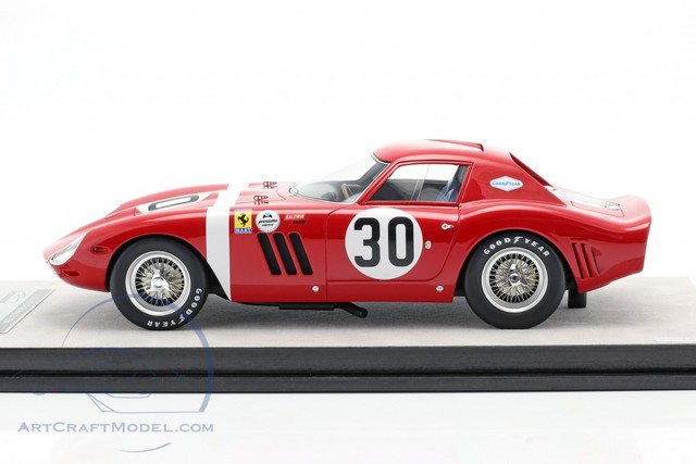 369695 250 GTO '64 1:18