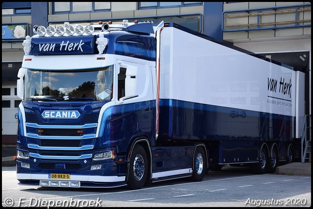 08-BKX-5 Scania R650 van Herk2-BorderMaker 2020