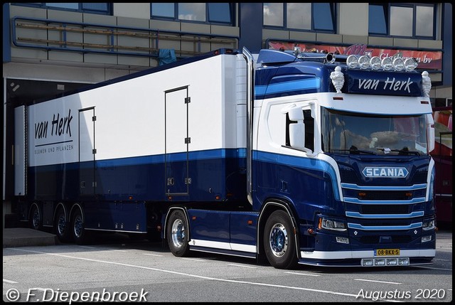 08-BKX-5 Scania R650 van Herk3-BorderMaker 2020