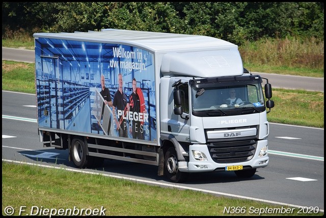 84-BKD-2 DAF CF Plieger-BorderMaker Rijdende auto's 2020