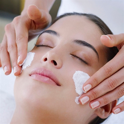 Express Facial - the best lunch time facial in Fri Stonebriar Spa