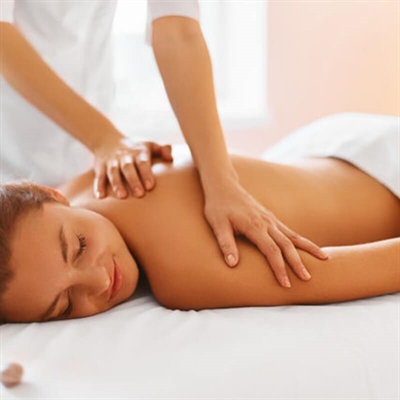 Upper Body Massage - the best quick massage in Fri Stonebriar Spa