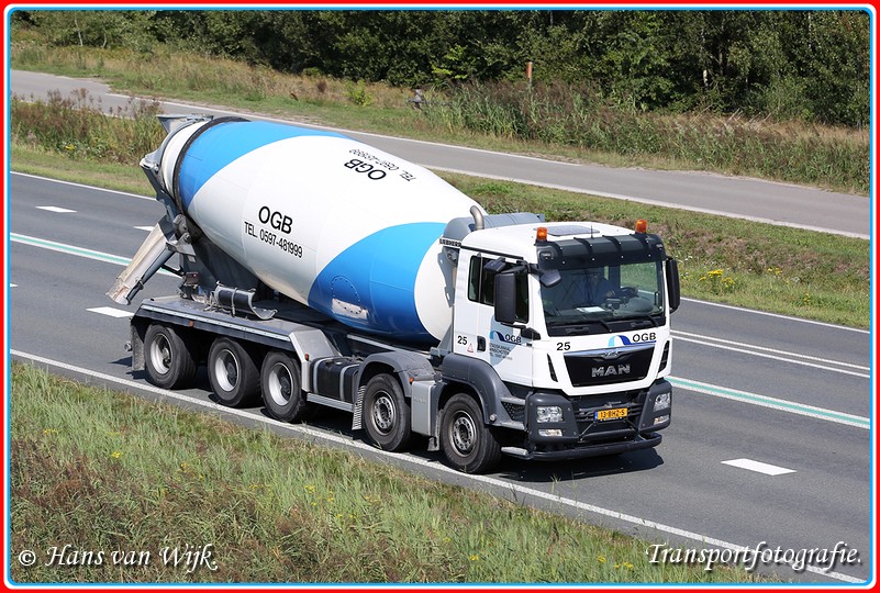 13-BHZ-5  D-BorderMaker - Beton Mixers