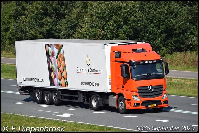 19-BLB-6 MB MP4 Bouwhuis Enthoven-BorderMaker Rijdende auto's 2020