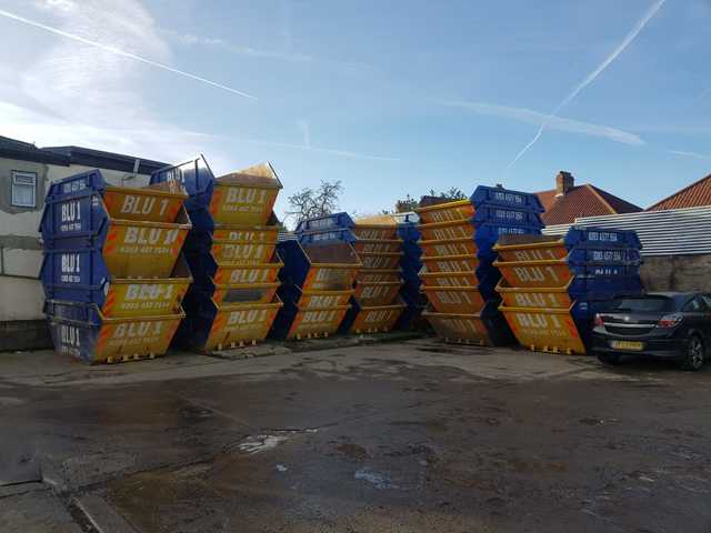 gbr blu1 skip hire