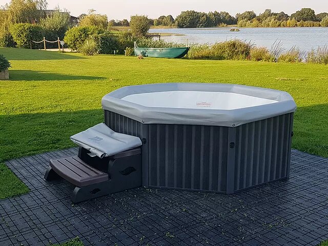 Hot Tub Hire Picture Box