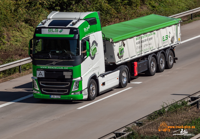 Trucks & Trucking 2021#ClausWieselPhotoPerformance View from a bridge 2021 powered by ww.truck-pics.eu & www.lkw-fahrer-gesucht.com, #truckpicsfamily