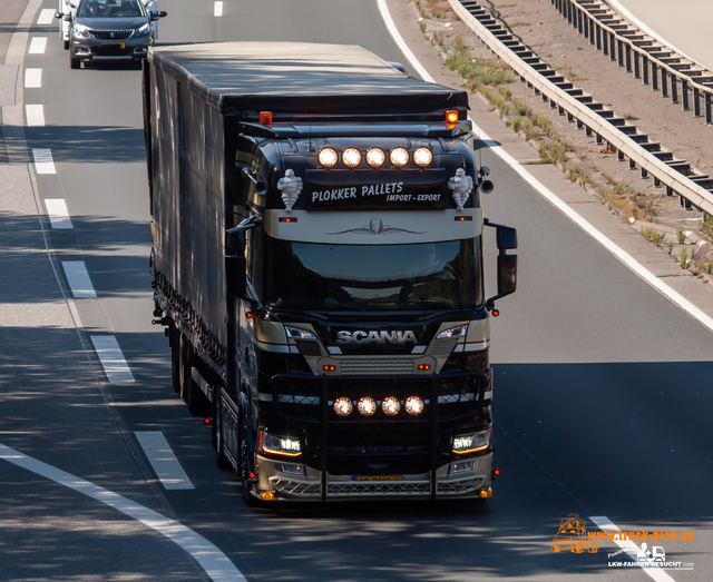 Trucks & Trucking 2021#ClausWieselPhotoPerformance View from a bridge 2021 powered by ww.truck-pics.eu & www.lkw-fahrer-gesucht.com, #truckpicsfamily