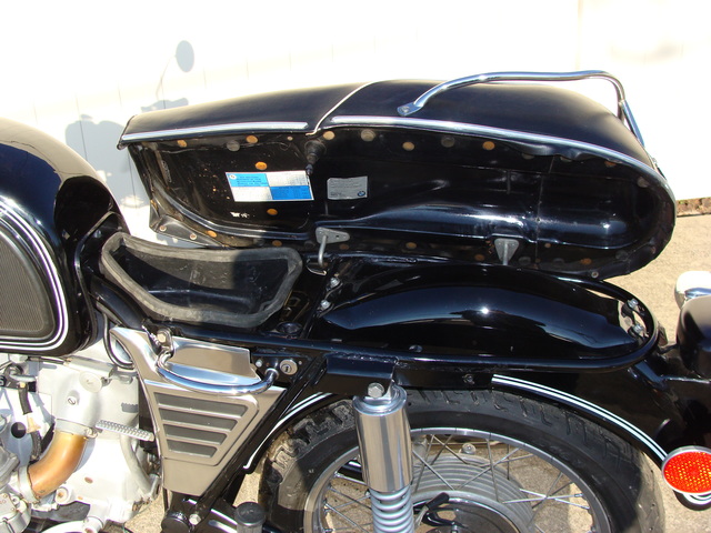 DSC02545 2999030 - 1973 BMW R75/5 LWB. BLACK. Large tank, Very clean & original, Matching Numbers. Hannigan Touring Fairing. New tires & much more!
