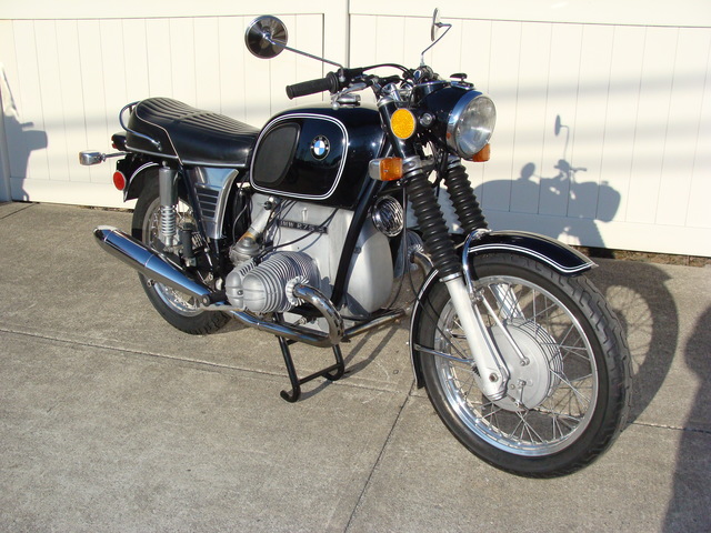 DSC02553 2999030 - 1973 BMW R75/5 LWB. BLACK. Large tank, Very clean & original, Matching Numbers. Hannigan Touring Fairing. New tires & much more!