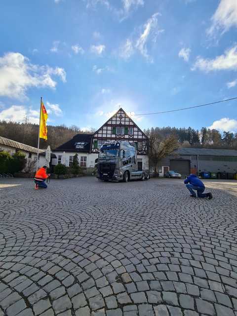 BSD Shooting Making Of (14) BSD - Wald & Holz #truckpicsfamily, Longline MAN & Longline VOLVO powered by www.lkw-fahrer-gesucht.com