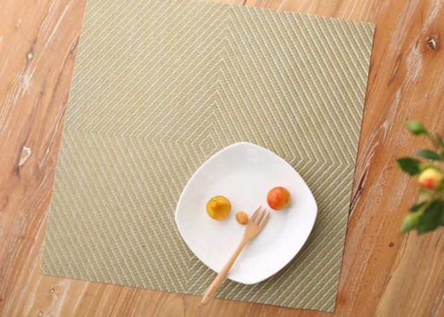 Vinyl woven placemat Vinyl Woven Placemat