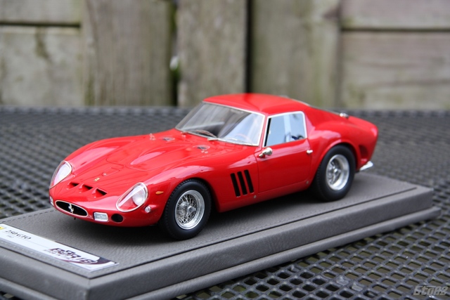 IMG 8518 (Kopie) 250 GTO Tribute S/N 3873 (rood)