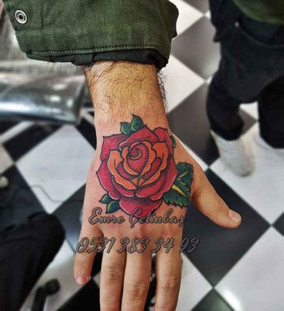 rose tattoo gul dovmesi sefakoyde-dovme-yapan-yerler-kucukcekmece-dovmeci-en-iyi-dovmeci-randevusuz-dovmeci-24saatdovmeci-dovme-tattoo-best-tattoo-2021dovmemodelleri-anlamlÄ±-dovmeler-yazÄ±-dovmeleri