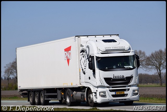 07-BNF-3 Iveco Stralis Jaks Trucking-BorderMaker Rijdende auto's 2021