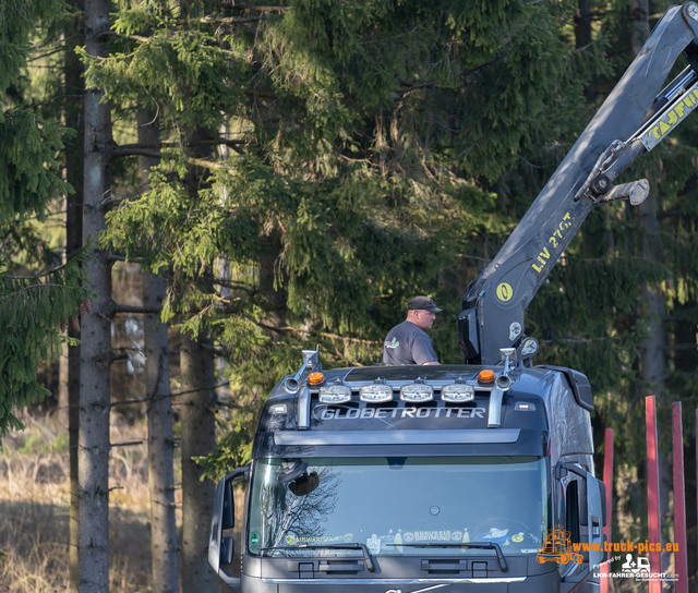 Holz Bald Kreuztal powered by www.truck-pics Stephan Moll von der Firma Holz Bau in Kreuztal om Giller auf der LÃ¼tzel