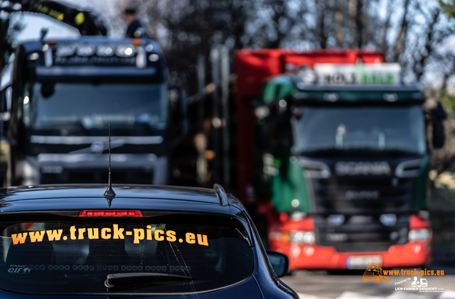 Holz Bald Kreuztal powered by www.truck-pics Stephan Moll von der Firma Holz Bau in Kreuztal om Giller auf der LÃ¼tzel