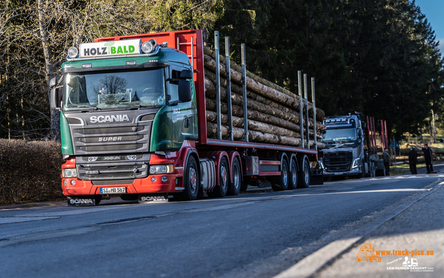 Holz Bald Kreuztal powered by www.truck-pics Stephan Moll von der Firma Holz Bau in Kreuztal om Giller auf der LÃ¼tzel