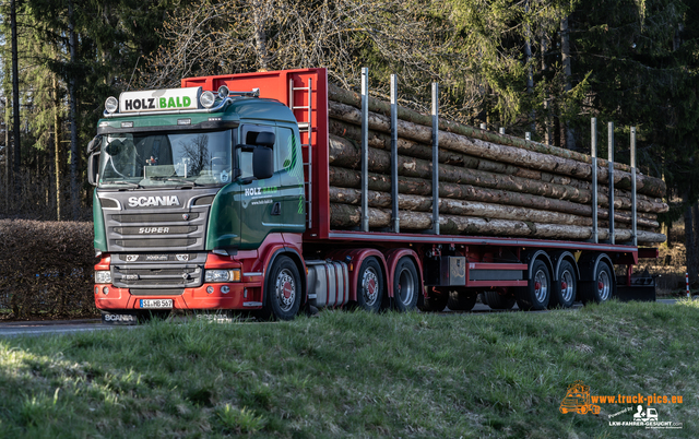 Holz Bald Kreuztal powered by www.truck-pics Stephan Moll von der Firma Holz Bau in Kreuztal om Giller auf der LÃ¼tzel