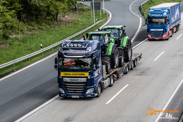 LKW Truck Trucking powered by www.truck-pics View from a bridge 2021 powered by ww.truck-pics.eu & www.lkw-fahrer-gesucht.com, #truckpicsfamily