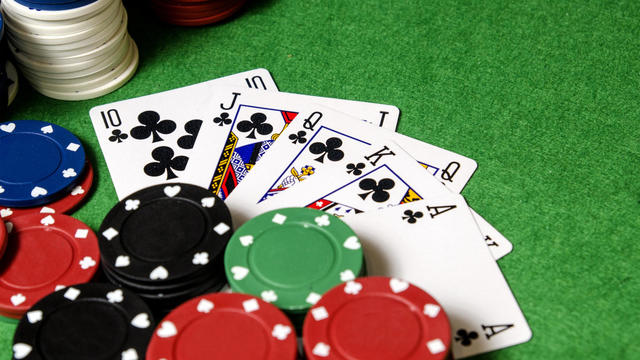 cards-poker-gambling-casino-gamble-1598x900 w88hi017