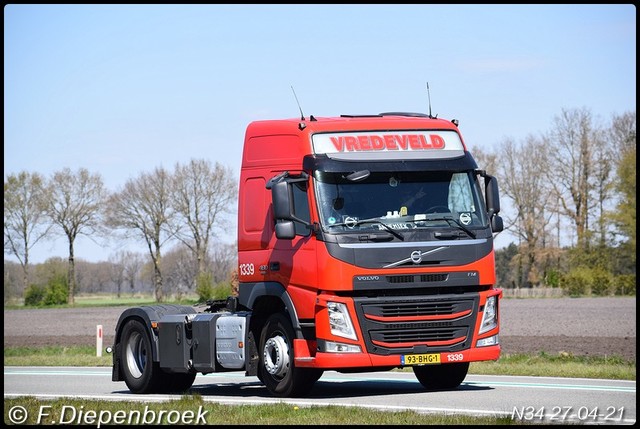 93-BHG-1 Volvo FM Vredeveld auto 1339-BorderMaker Rijdende auto's 2021