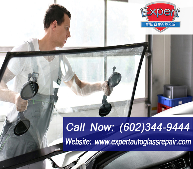 4 Expert Auto Glass Repair | Windshield Repalcement