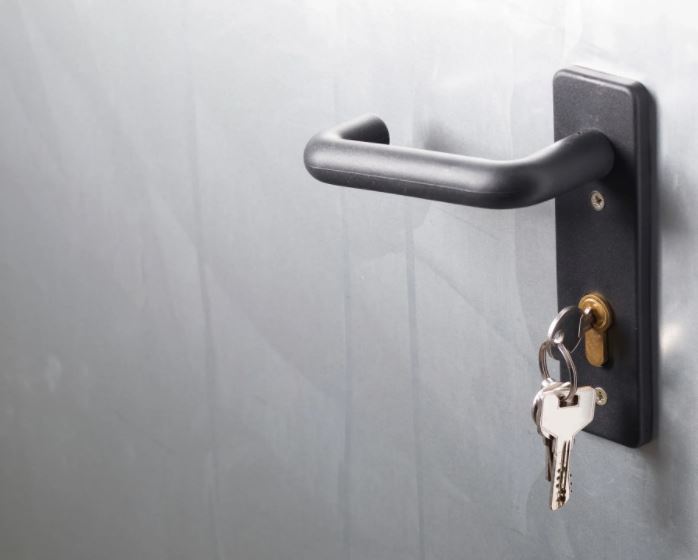 Lock Repair Picture Box