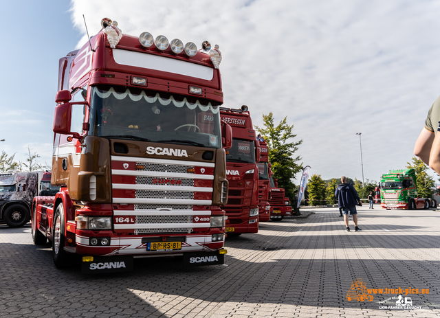 BIGtruckshop A67 powered by www.truck-pics BIGtruckshop A67 Asten, Truck Festival, Holland