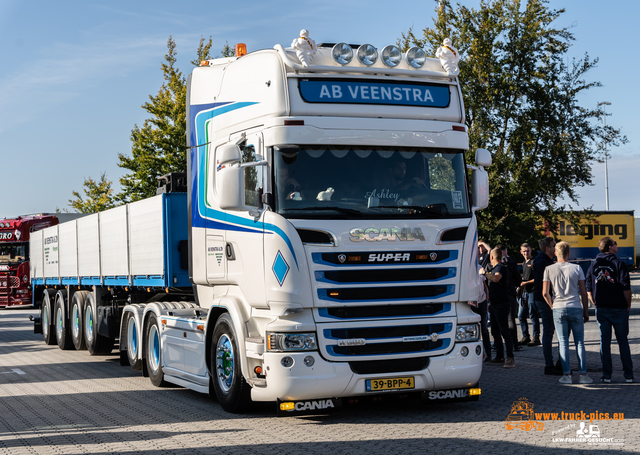 BIGtruckshop A67 powered by www.truck-pics BIGtruckshop A67 Asten, Truck Festival, Holland