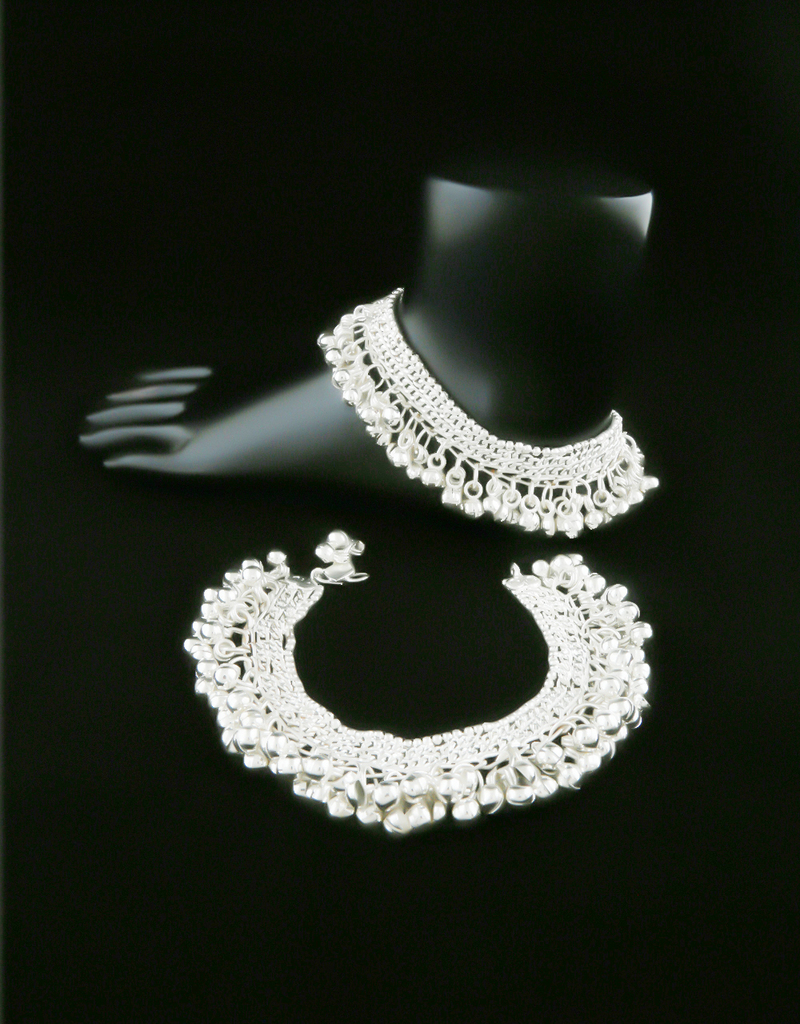 silver payal design Picture Box