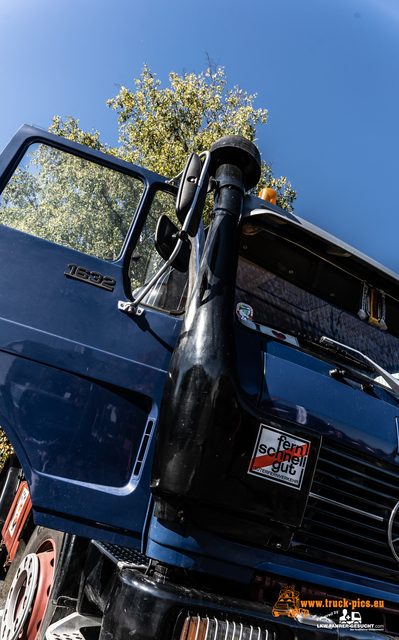 LKW-Youngtimer-Fahrt Hessen powered by www LKW Trucks Oldtimer Youngtimer Rundfahrt Hessen, Zwischenstop in Haiger bei Heinz ArbeitsbÃ¼hnen. #truckpicsfamily #oldschool