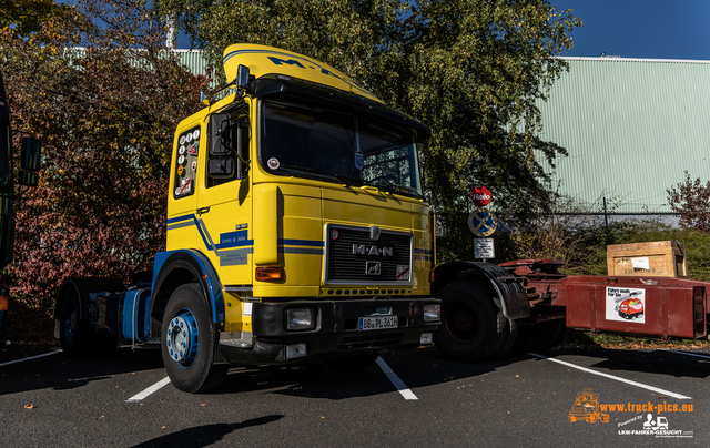 LKW-Youngtimer-Fahrt Hessen powered by www LKW Trucks Oldtimer Youngtimer Rundfahrt Hessen, Zwischenstop in Haiger bei Heinz ArbeitsbÃ¼hnen. #truckpicsfamily #oldschool