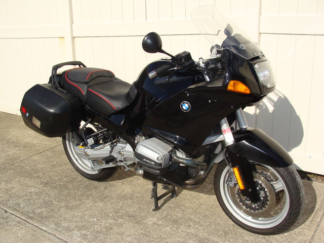 DSC02872 0312065 - '95 BMW R1100RSL, black