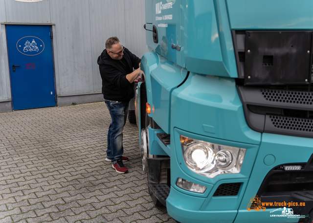 WULF Transporte powered by www.truck-pics WULF Transporte Attenhausen powered by www.westwoodtruckinterieur.de #truckpicsfamily