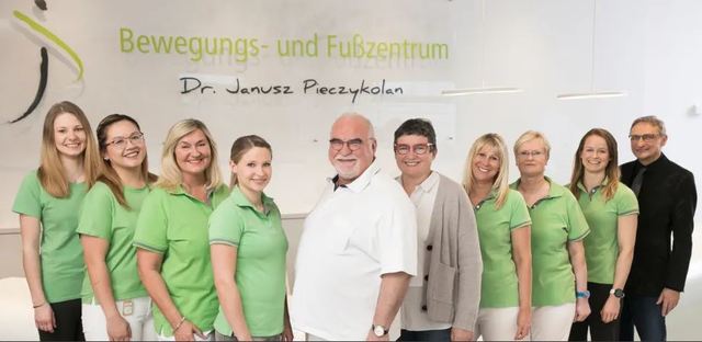 team-foto-orthopÃ¤die-zentrum-bonn OrthopÃ¤die Zentrum Bonn - Dr. J. Pieczykolan & Kollegen