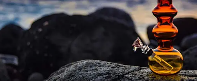 List of 30 Best Bongs You Can Buy Online in the UK List of Best Bongs