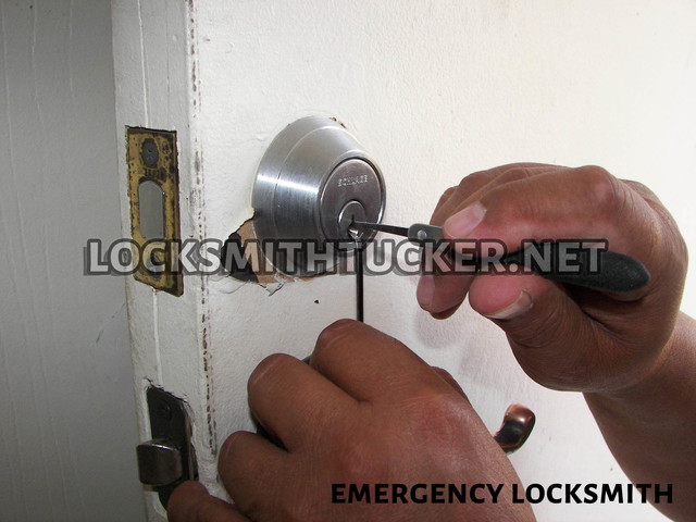 emergency-Locksmith-Tucker Locksmith Tucker LLC