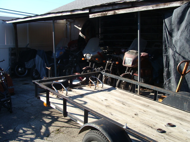 DSC02512 6 Compound, Containers, Canopy