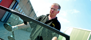Car Windscreen Replacement Picture Box