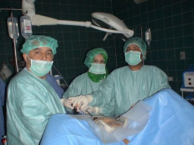 Dr R K Mishra - Laparoscopic Surgeon 7 Picture Box