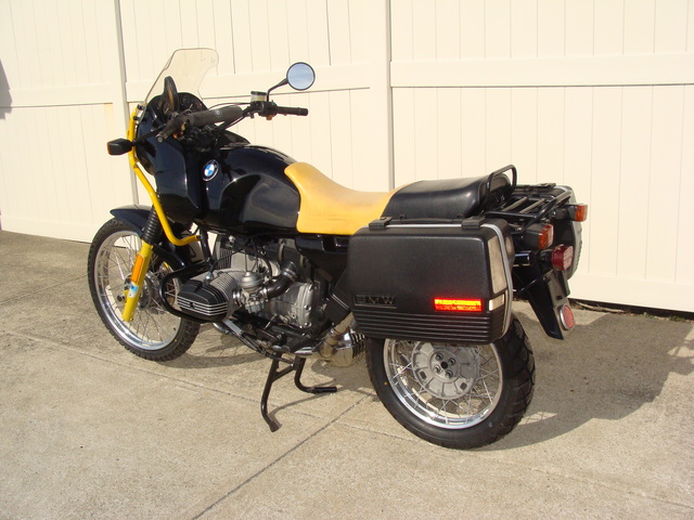 DSC03341 SOLD 3.22.....#0230310 1991 BMW R100GS, BLACK & YELLOW 39,000 MI.