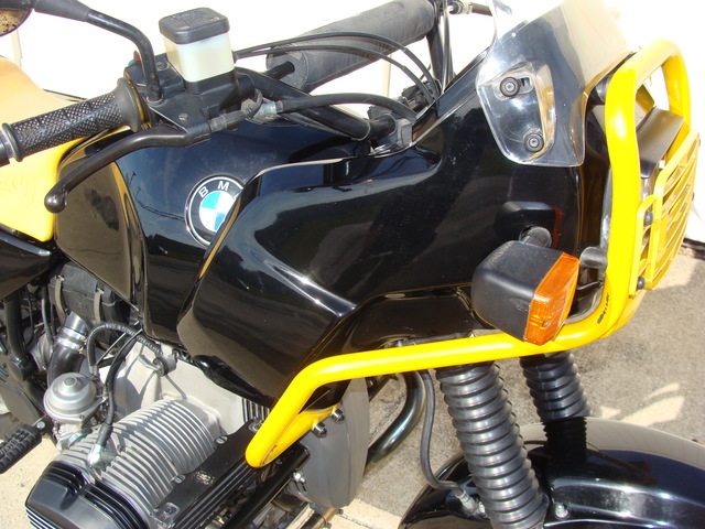 DSC03361 SOLD 3.22.....#0230310 1991 BMW R100GS, BLACK & YELLOW 39,000 MI.