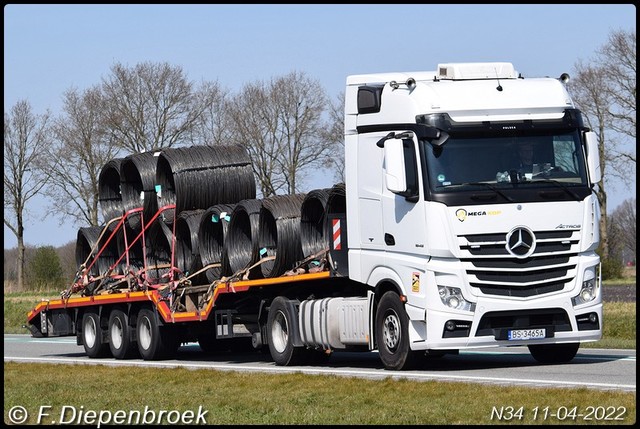 MB MP4 BS 3456A Megakop-BorderMaker Rijdende auto's 2022