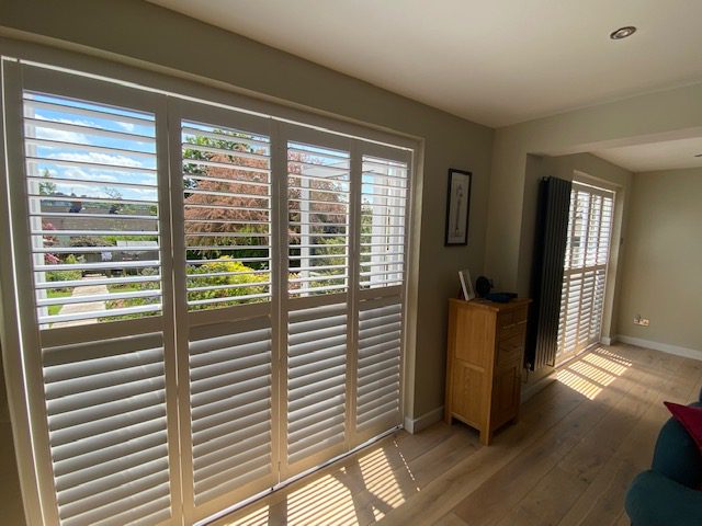 Shutter Fitters Picture Box